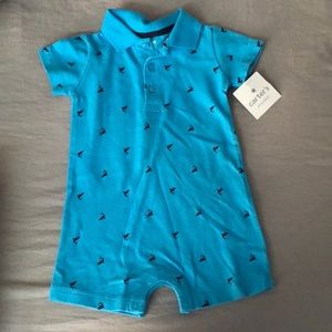 Carter playwear size 9 months